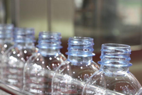 Thermalert 4.0测温仪在塑料瓶生产中的应用